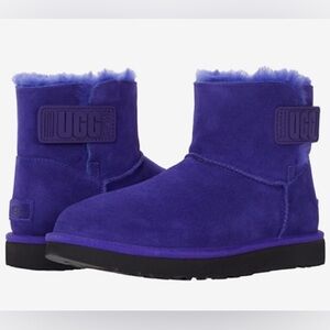 UGG boots mini Bailey logo strap in violet